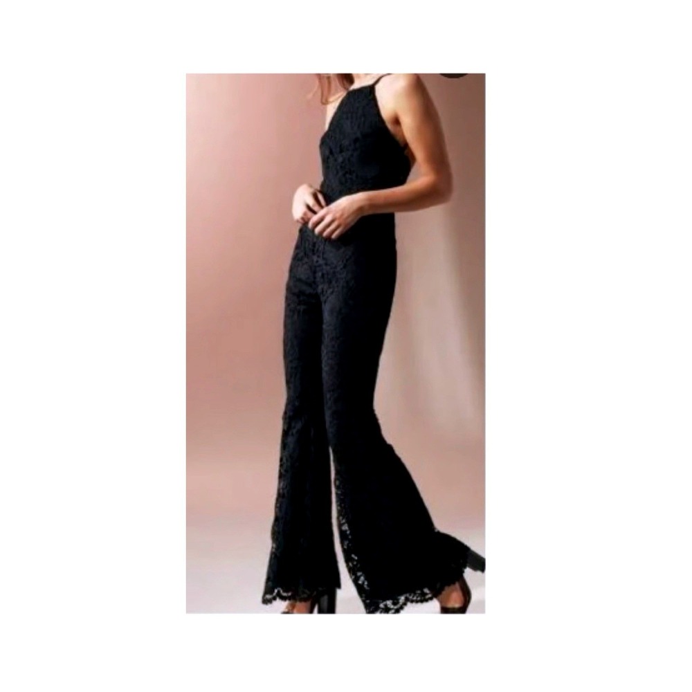 Boston Proper Women's Blackβ Lined Lace Flare 100% Polyester Jumpsuit Size 4